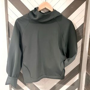 NWOT‼️ Lululemon pullover hoodie